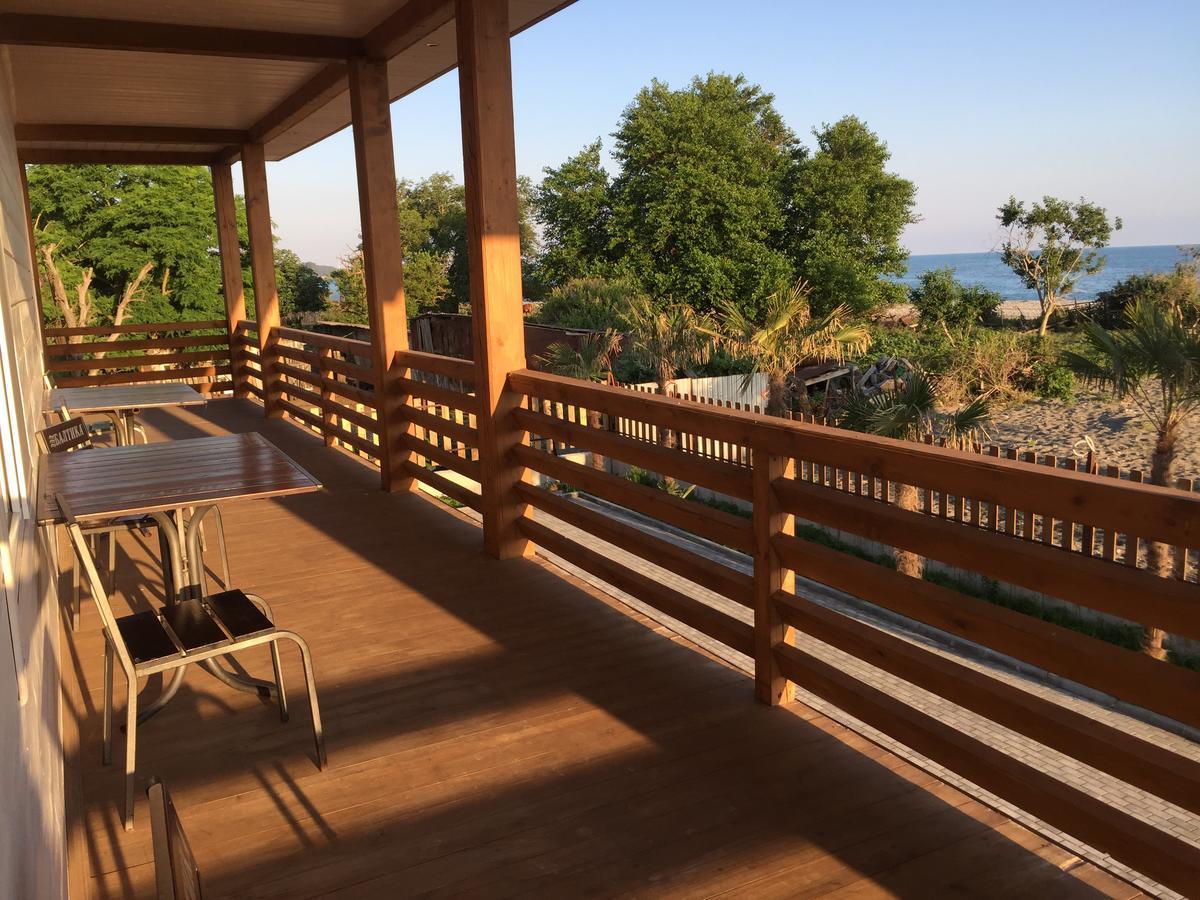 Al Mare Hotel Pitsunda Dış mekan fotoğraf